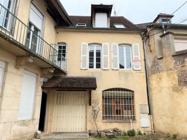 Location appartement Avallon 89200 Yonne 61 m2 3 pièces 585 euros