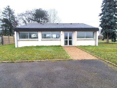 Fonds et murs commerciaux a vendre Châteaudun 28200 Eure-et-Loir 67 m2  81200 euros