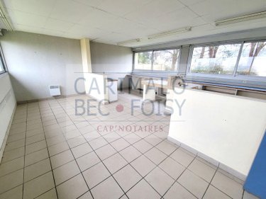 Fonds et murs commerciaux a vendre Châteaudun 28200 Eure-et-Loir 67 m2  81200 euros