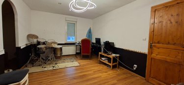 Maison a vendre Crécy-sur-Serre 02270 Aisne 200 m2 8 pièces 183750 euros