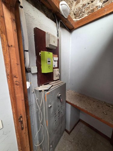 Immeuble a vendre Mayenne 53100 Mayenne 350 m2  84000 euros