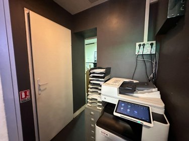 Fonds et murs commerciaux a vendre La Teste-de-Buch 33260 Gironde 89 m2  270000 euros