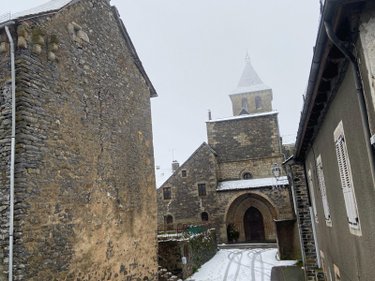 Maison a vendre Pleaux 15700 Cantal 73 m2  68900 euros