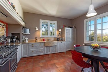 Maison a vendre Aix-en-Provence 13090 Bouches-du-Rhône 241 m2 7 pièces 1465000 euros