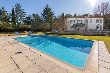 Maison a vendre Aix-en-Provence 13090 Bouches-du-Rhône 241 m2 7 pièces 1465000 euros