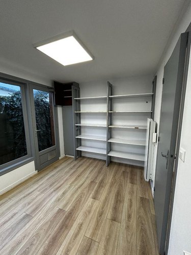 Fonds et murs commerciaux a vendre Agon-Coutainville 50230 Manche 69 m2  525250 euros