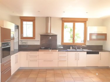 Maison a vendre Montfort-sur-Meu 35160 Ille-et-Vilaine 193 m2 7 pièces 362000 euros