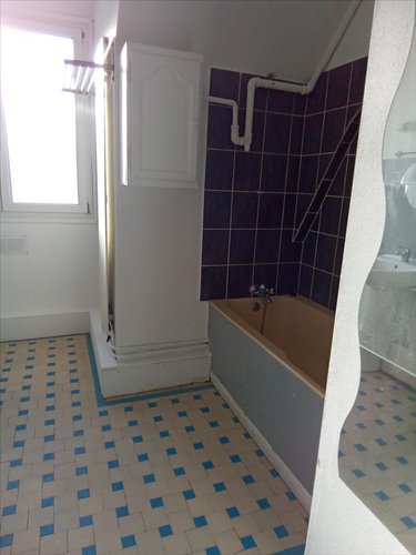 Appartement a vendre Elbeuf 76500 Seine-Maritime 99 m2 3 pièces 80000 euros