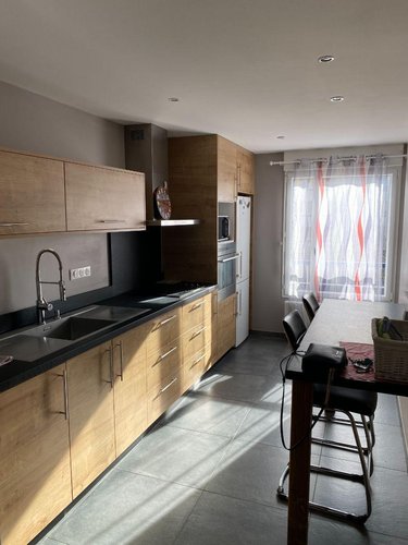 Appartement a vendre Mauriac 15200 Cantal 93 m2 5 pièces 127200 euros