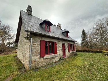 Location maison Saint-Angel 19200 Corrèze 99 m2 3 pièces 670 euros