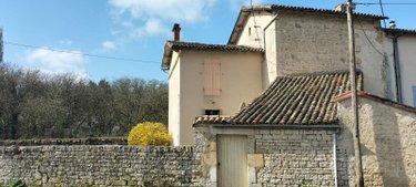 Maison a vendre Melle 79500 Deux-Sèvres 76 m2 4 pièces 69850 euros