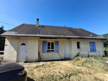 Maison a vendre Menet 15400 Cantal 4 pièces 76320 euros