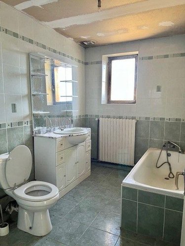 Immeuble a vendre Ballon-Saint-Mars 72290 Sarthe 100 m2  110000 euros