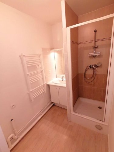 Location appartement Noyal-Châtillon-sur-Seiche 35230 Ille-et-Vilaine 61 m2 3 pièces 757 euros