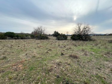 Terrains de loisirs bois etangs a vendre Ginasservis 83560 Var 23010 m2  25300 euros