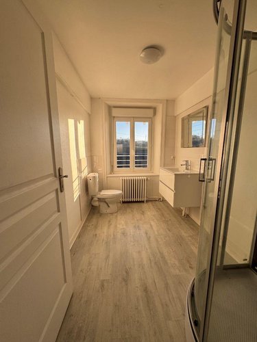 Maison a vendre Saint-Junien 87200 Haute-Vienne 211 m2 10 pièces 243950 euros