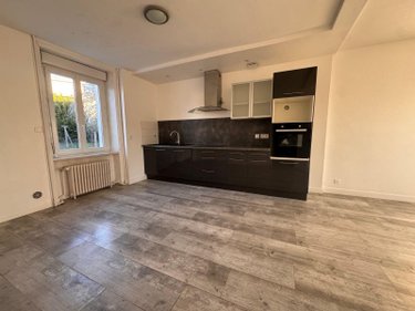 Maison a vendre Saint-Junien 87200 Haute-Vienne 211 m2 10 pièces 243950 euros