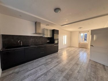 Maison a vendre Saint-Junien 87200 Haute-Vienne 211 m2 10 pièces 243950 euros