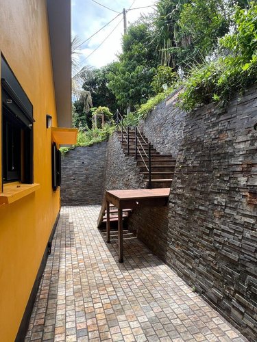 Maison a vendre La-Montagne 97417 Réunion 122 m2 5 pièces 473000 euros