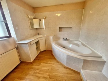 Maison a vendre Gy 70700 Haute-Saône 130 m2 5 pièces 190000 euros