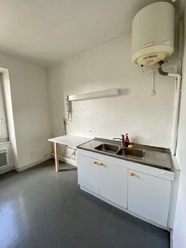 Location fonds et murs commerciaux Concarneau 29900 Finistère 55 m2  750 euros