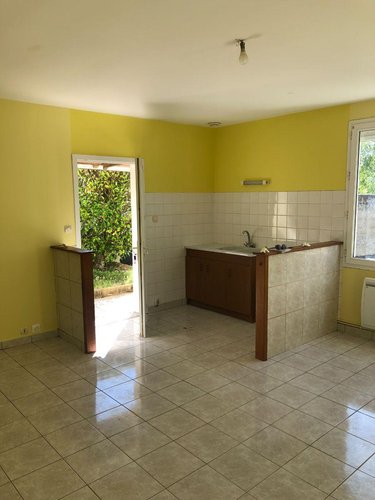 Location maison Issoudun 36100 Indre 60 m2 2 pièces 490 euros