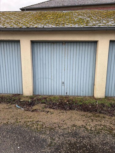 Location garage et parking Eu 76260 Seine-Maritime 17 m2  60 euros
