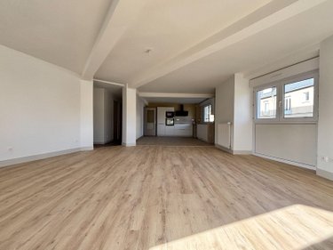 Location appartement Fougères 35300 Ille-et-Vilaine 107 m2 4 pièces 850 euros