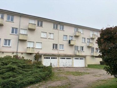 Appartement a vendre Saint-Amand-Montrond 18200 Cher 78 m2 4 pièces 21200 euros