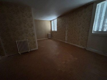 Appartement a vendre Saint-Amand-Montrond 18200 Cher 78 m2 4 pièces 21200 euros