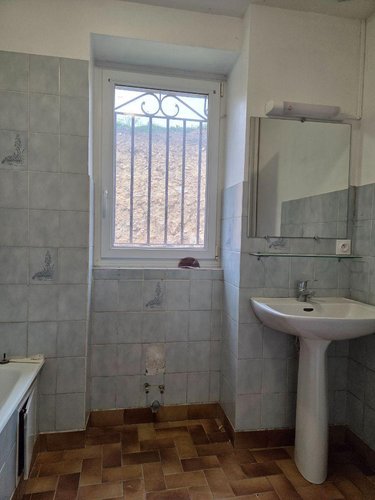 Location maison Saint-Aubin-du-Désert 53700 Mayenne 76 m2 6 pièces 490 euros