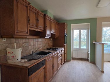 Location maison Saint-Aubin-du-Désert 53700 Mayenne 76 m2 6 pièces 490 euros