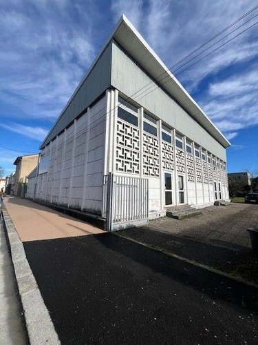 Location fonds et murs commerciaux Bordeaux 33000 Gironde 380 m2  7500 euros
