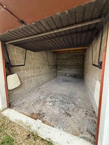 Garage et parking a vendre Troyes 10000 Aube 11 m2  35000 euros