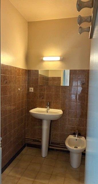 Location appartement Avallon 89200 Yonne 35 m2 1 pièce 390 euros