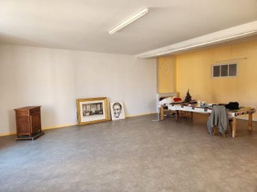 Immeuble a vendre La Flèche 72200 Sarthe 168 m2  180200 euros