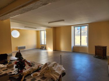 Immeuble a vendre La Flèche 72200 Sarthe 168 m2  180200 euros