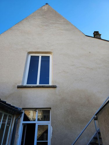 Immeuble a vendre La Flèche 72200 Sarthe 168 m2  180200 euros