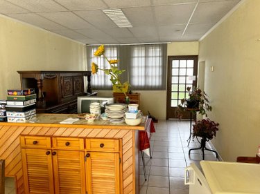 Maison a vendre Scaër 29390 Finistère 179 m2 11 pièces 178080 euros