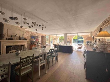 propriete a vendre Saint-Martin-de-Sescas 33490 Gironde 1022 m2 22 pièces 800000 euros