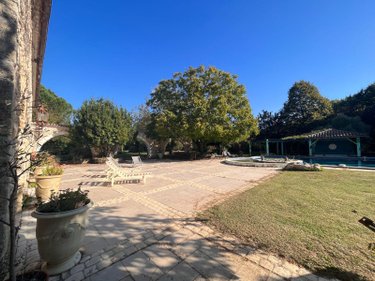 propriete a vendre Saint-Martin-de-Sescas 33490 Gironde 1022 m2 22 pièces 800000 euros