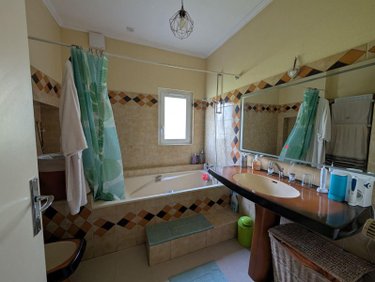 Maison a vendre Hanvec 29460 Finistère 137 m2 8 pièces 396600 euros