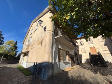 Maison a vendre Bagnac-sur-Célé 46270 Lot 113 m2 5 pièces 59000 euros