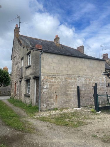 Maison a vendre Saint-Georges-sur-Erve 53600 Mayenne 160 m2 8 pièces 27310 euros