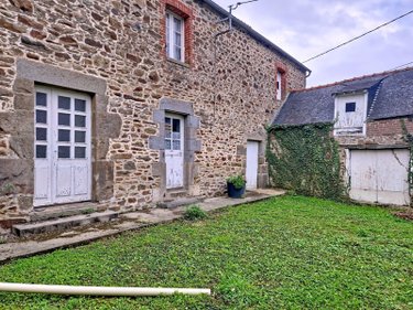 Maison a vendre Saint Père Marc en Poulet 35430 Ille-et-Vilaine 220 m2 8 pièces 198400 euros