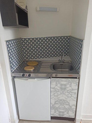 Location appartement Rennes 35000 Ille-et-Vilaine 12 m2 1 pièce 410 euros
