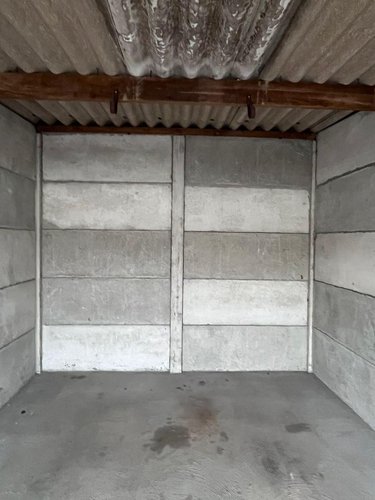 Garage et parking a vendre Hazebrouck 59190 Nord  13500 euros