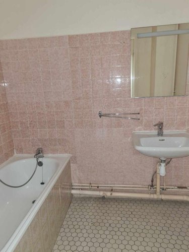 Location appartement Bayeux 14400 Calvados 51 m2 2 pièces 665 euros