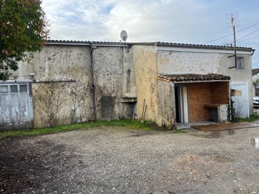 Maison a vendre Salignac 33240 Gironde 156 m2  130000 euros