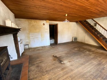 Maison a vendre Saint-Santin-Cantalès 15150 Cantal 87 m2 5 pièces 53000 euros